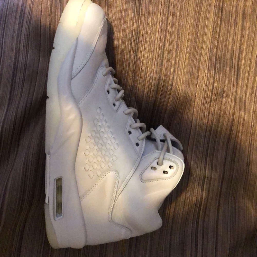 Limited Edition Jordan 5s - Picture 2 of 3